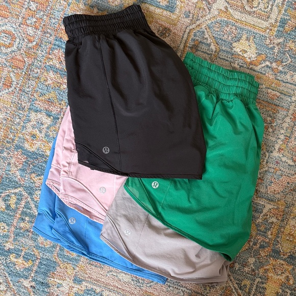 Lululemon Athletic Hotty Hot high rise lined 4” Shorts Set - Picture 3 of 3